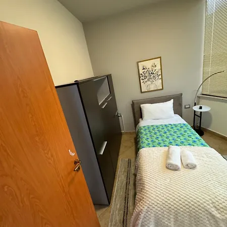 Lita House - 2 Bedroom